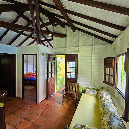 הוילה Fond-Saint-Denis Le Hameau Du Morne Des Cadets מראה חיצוני תמונה
