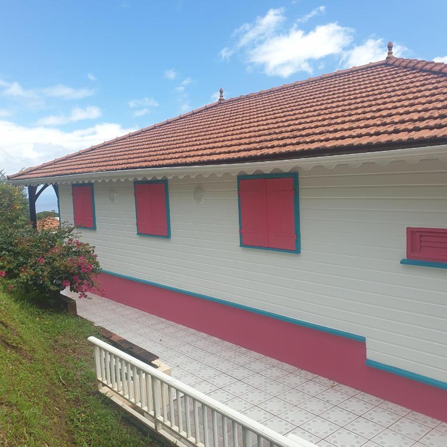 הוילה Fond-Saint-Denis Le Hameau Du Morne Des Cadets מראה חיצוני תמונה