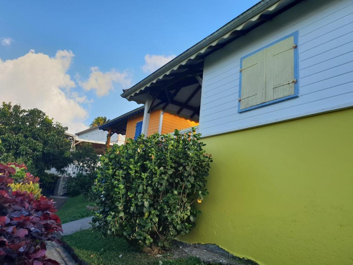 הוילה Fond-Saint-Denis Le Hameau Du Morne Des Cadets מראה חיצוני תמונה